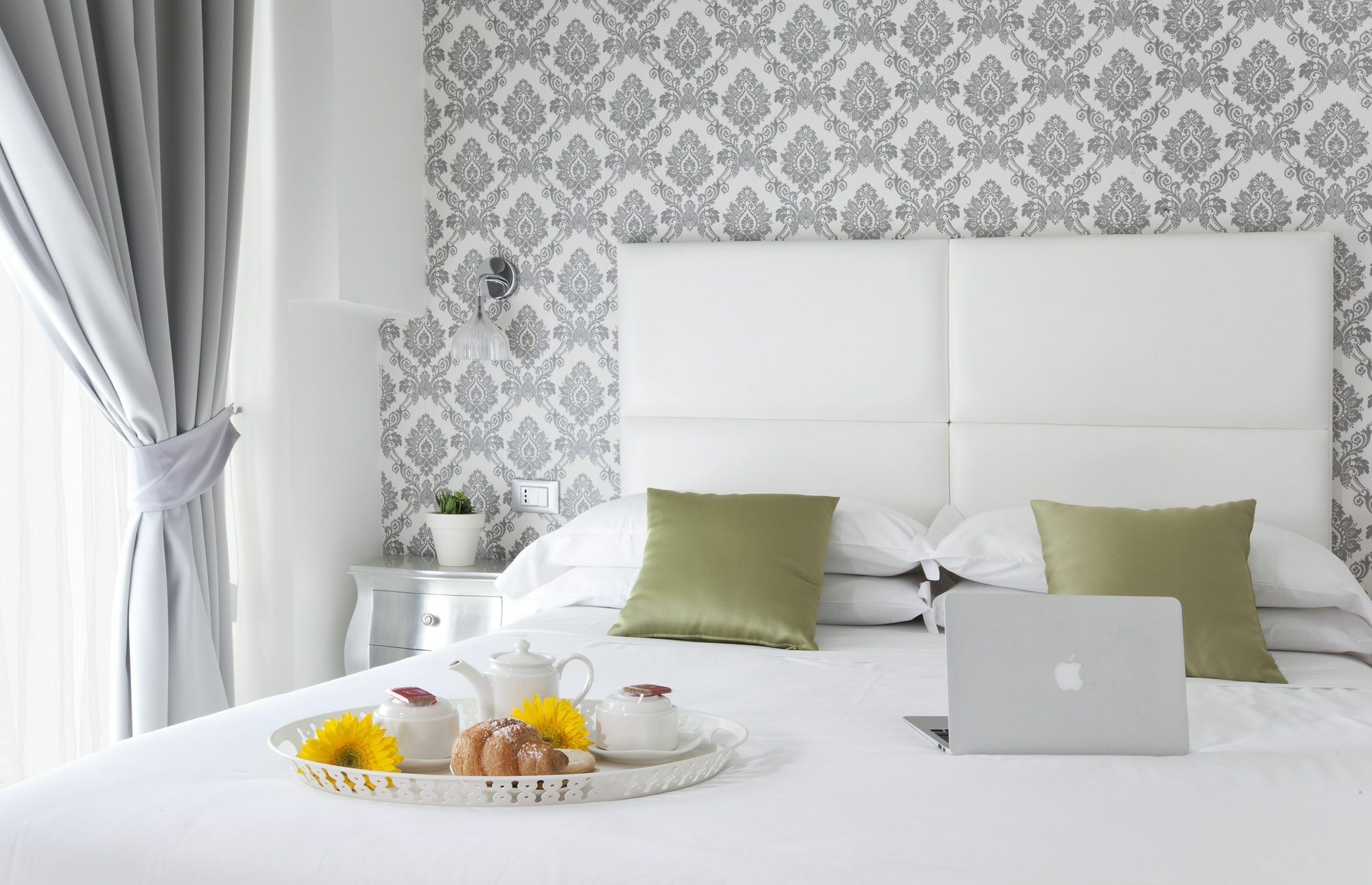La Piazzetta Guest House Сорренто Екстер'єр фото